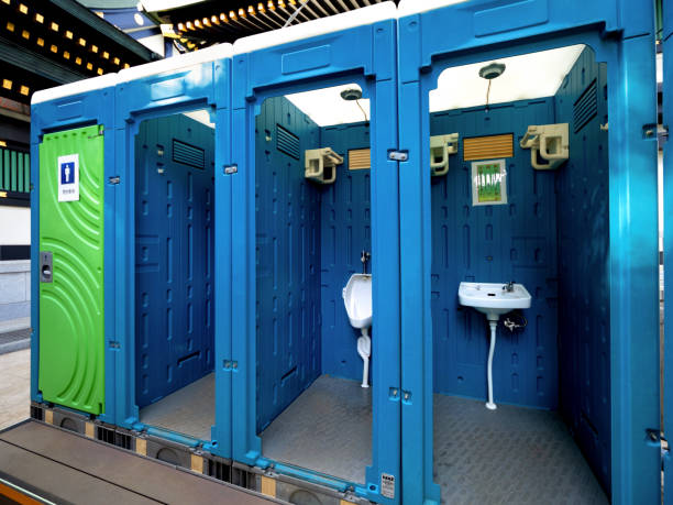Best Porta potty delivery and setup  in Massanutten, VA
