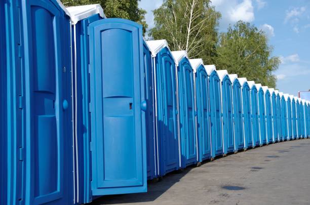Porta potty delivery and setup in Massanutten, VA